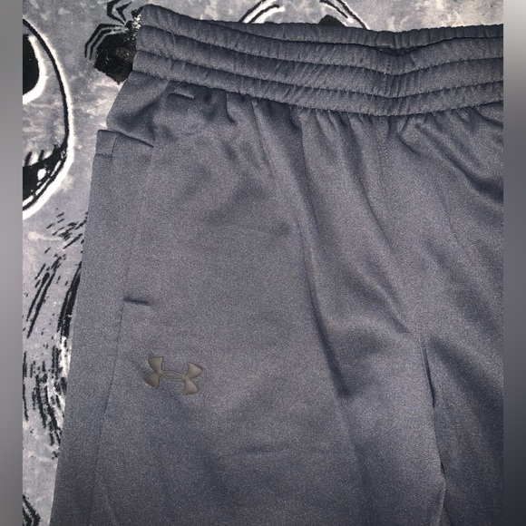 Men’s Black Under Armour Sweatpants - Picture 2 of 8